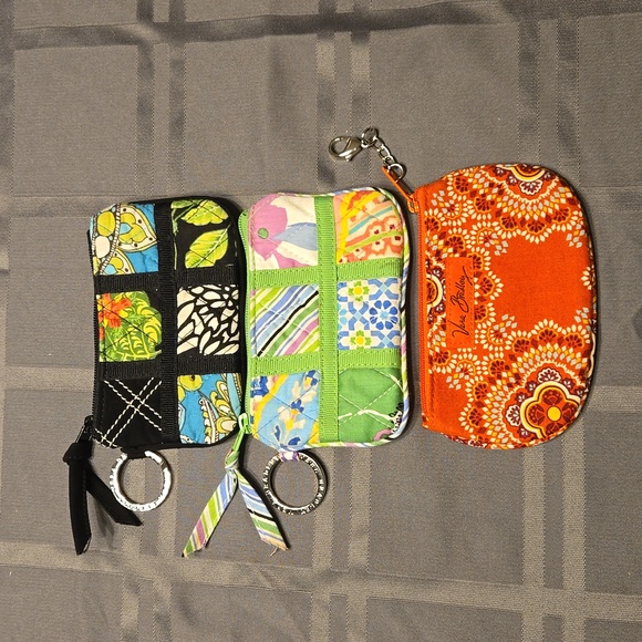 Vera Bradley Bundle of three NWOT zippered coin purses - Picture 2 of 8